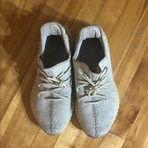Yeezy Athletic Shoes in Cream and Gray